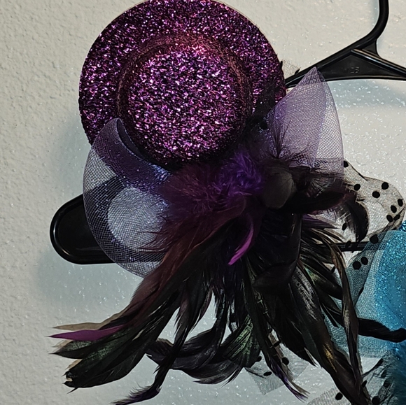 Clip On Derby Hats - Picture 3 of 3